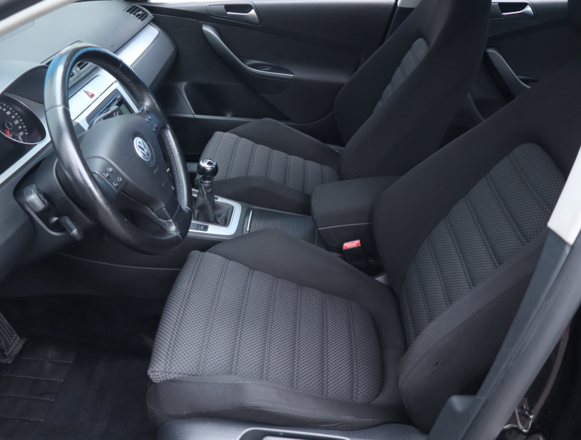 Volkswagen Passat, 2009