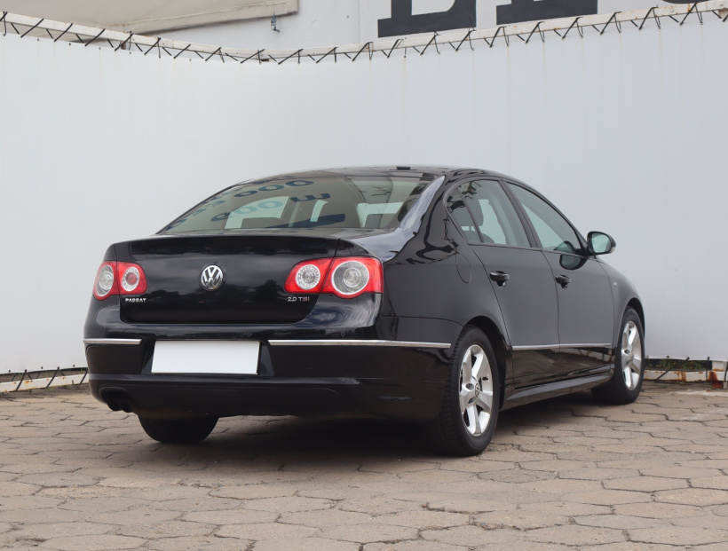 Volkswagen Passat, 2009