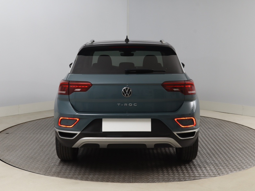 Volkswagen T-Roc, 2022