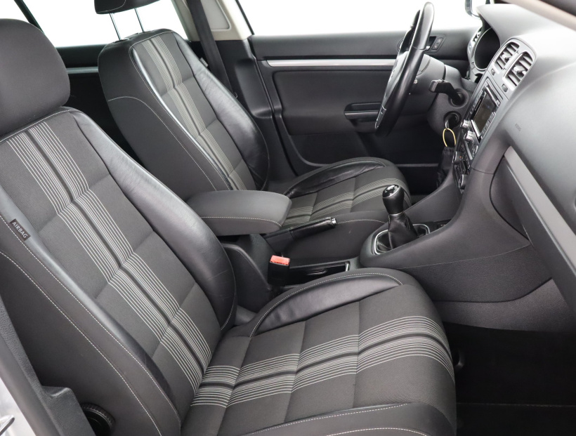Volkswagen Golf, 2013