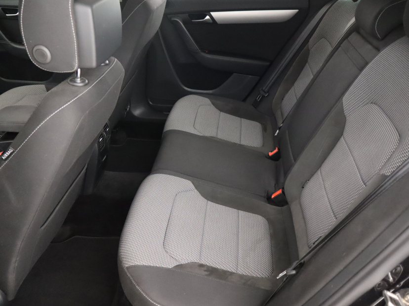 Volkswagen Passat, 2013