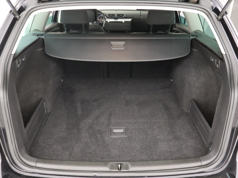 Volkswagen Passat, 2013