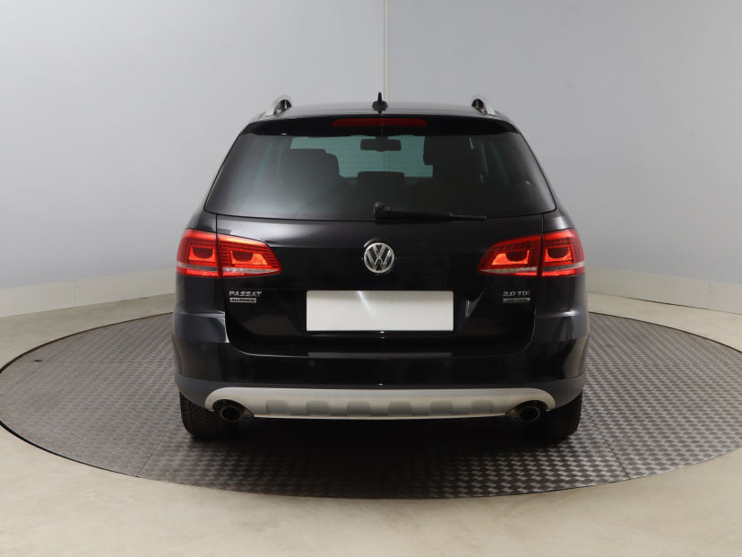 Volkswagen Passat, 2013