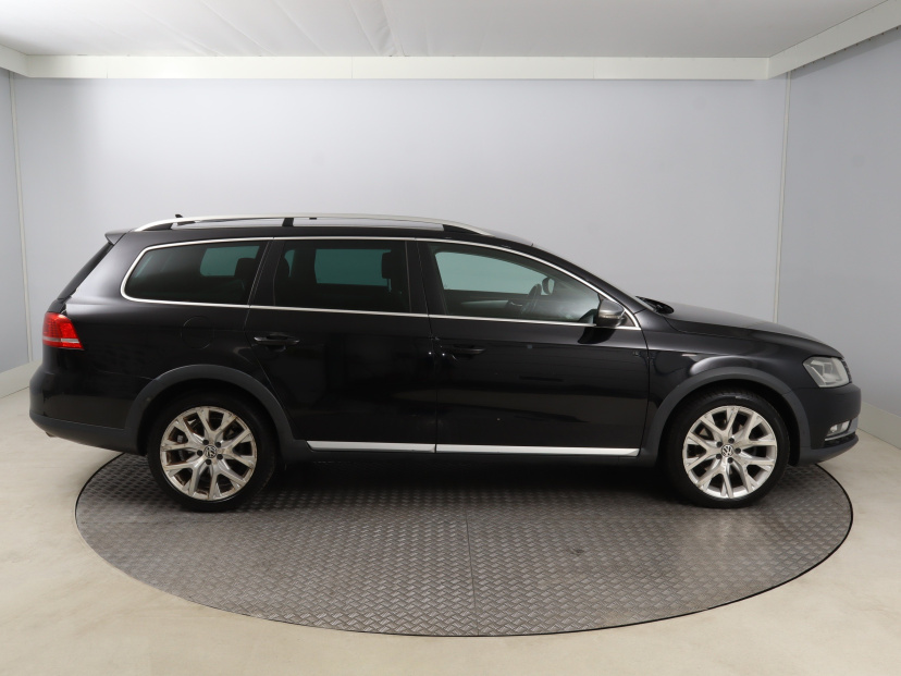 Volkswagen Passat, 2013