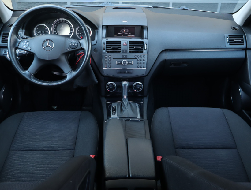 Mercedes-Benz C, 2010