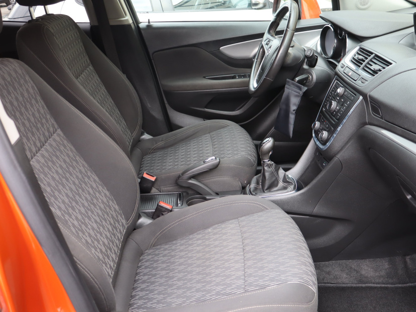 Opel Mokka, 2013