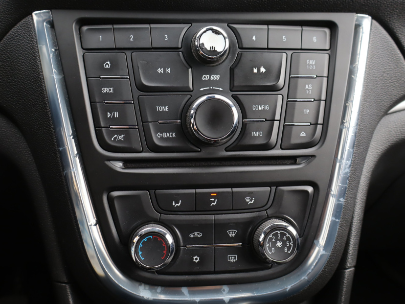 Opel Mokka, 2013
