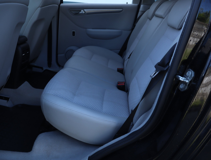 Mercedes-Benz B, 2010