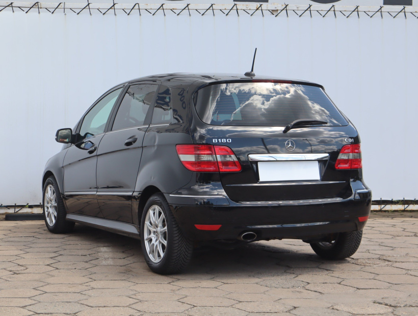 Mercedes-Benz B, 2010