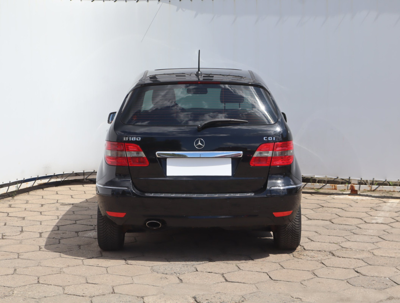 Mercedes-Benz B, 2010