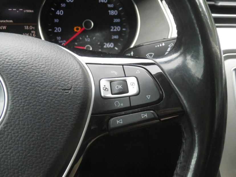 Volkswagen Passat, 2015