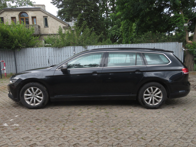Volkswagen Passat, 2015