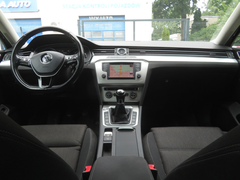 Volkswagen Passat, 2015