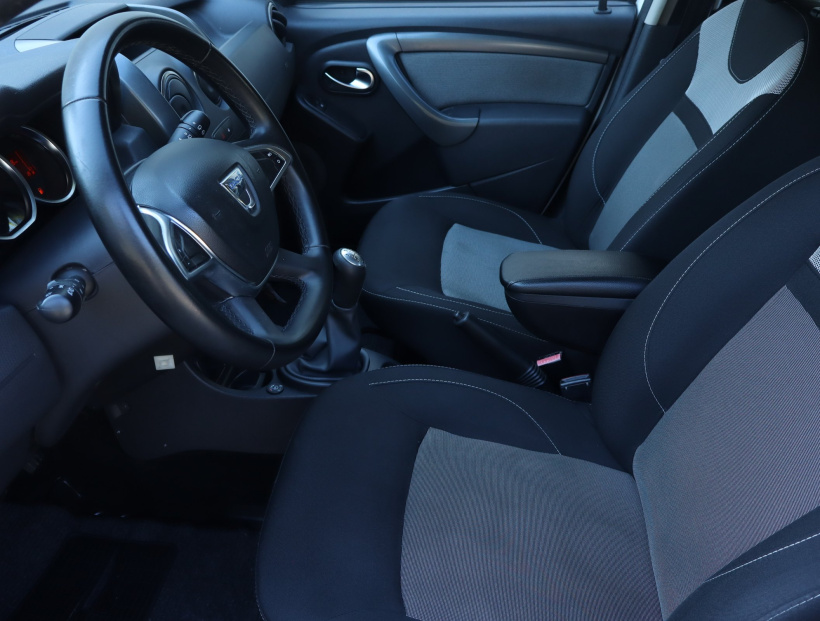 Dacia Duster, 2017