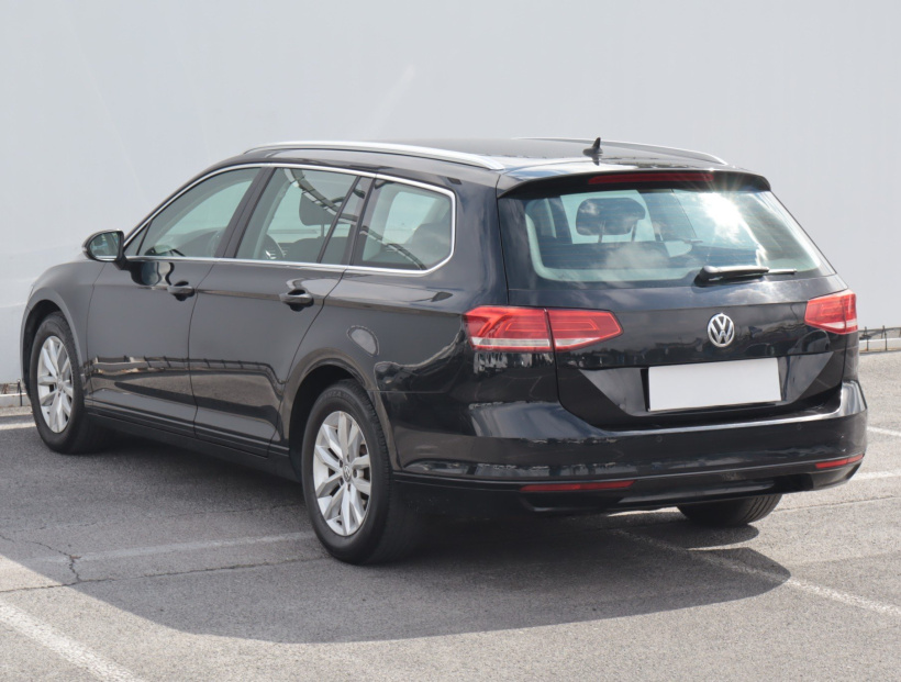 Volkswagen Passat, 2015