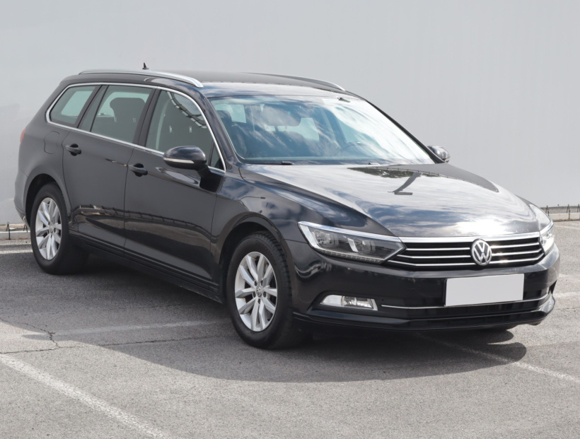 Volkswagen Passat, 2015
