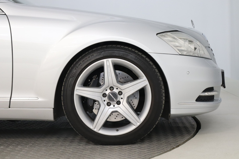 Mercedes-Benz S, 2011