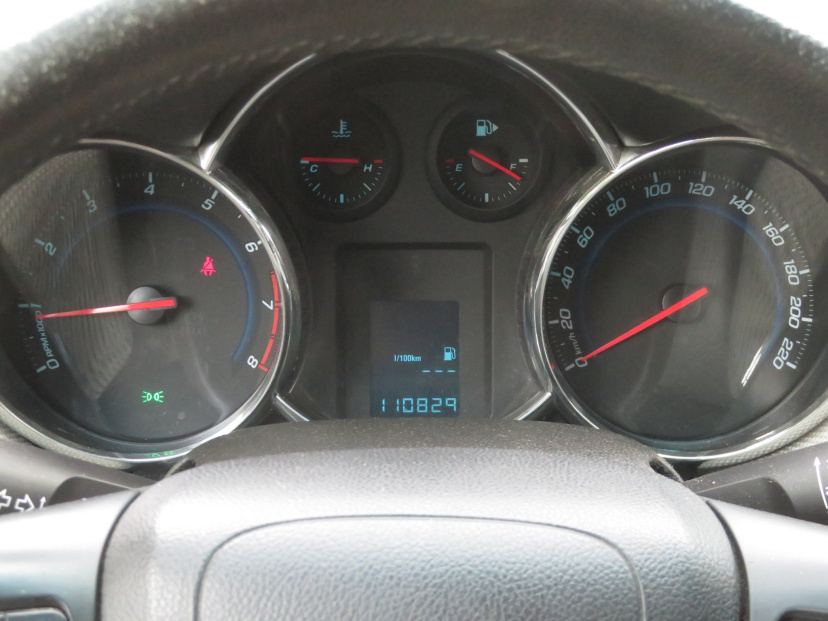 Chevrolet Cruze, 2011