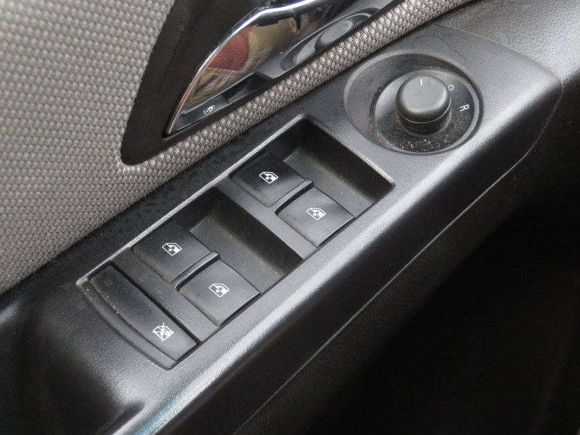 Chevrolet Cruze, 2011
