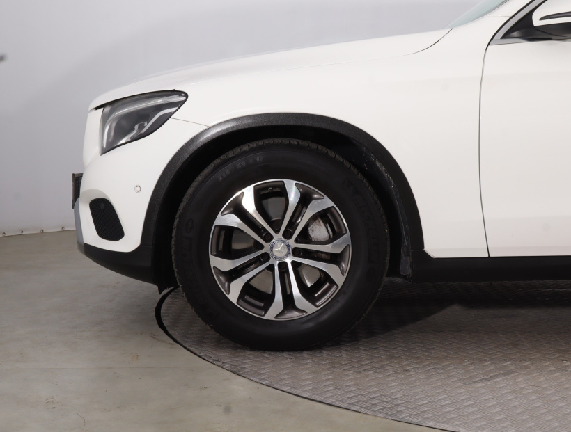 Mercedes-Benz GLC, 2016