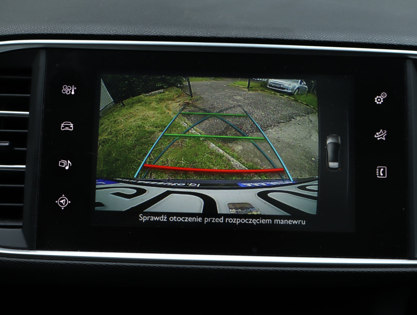 Peugeot 308, 2015