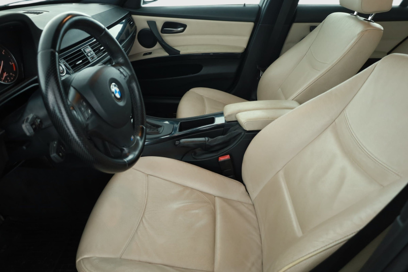 BMW 3, 2010