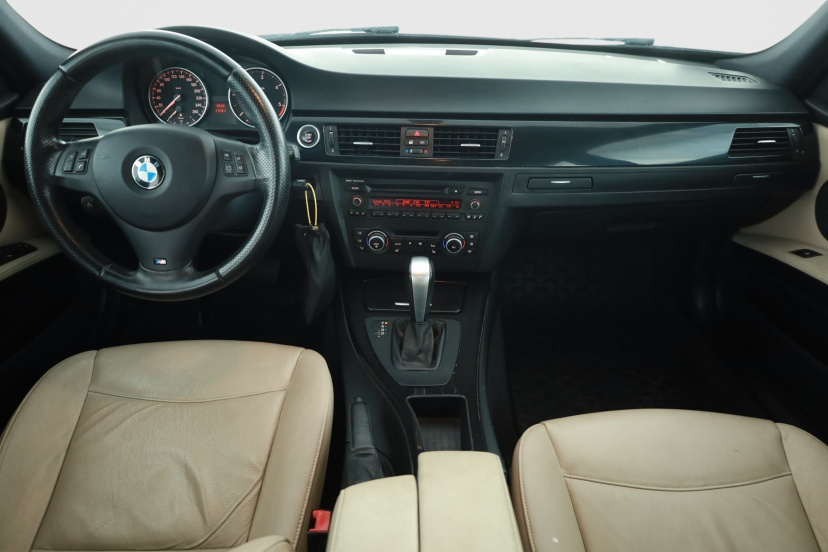 BMW 3, 2010