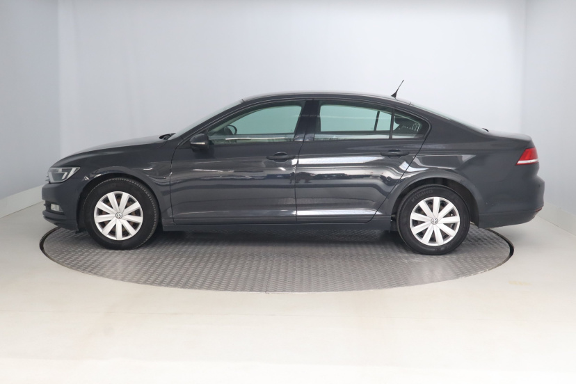 Volkswagen Passat, 2016