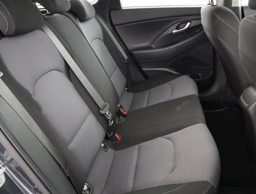 Hyundai i30, 2022
