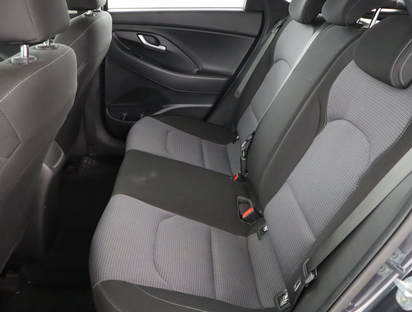 Hyundai i30, 2022