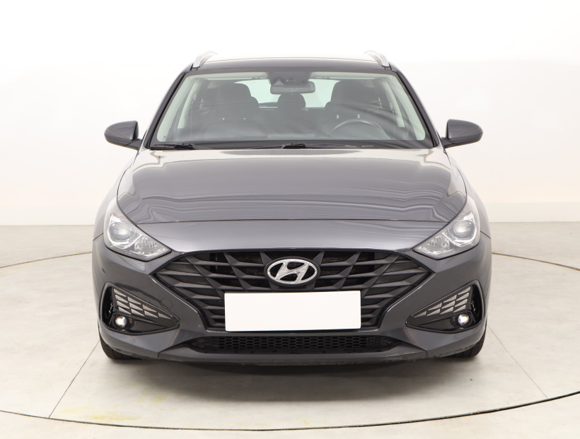 Hyundai i30, 2022