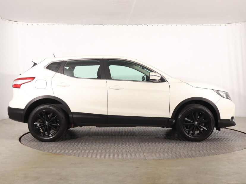 Nissan Qashqai, 2016