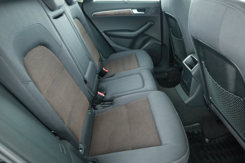 Audi Q5, 2010