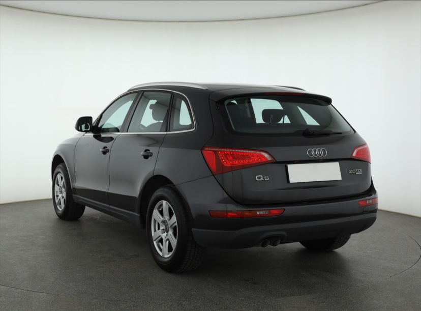 Audi Q5, 2010