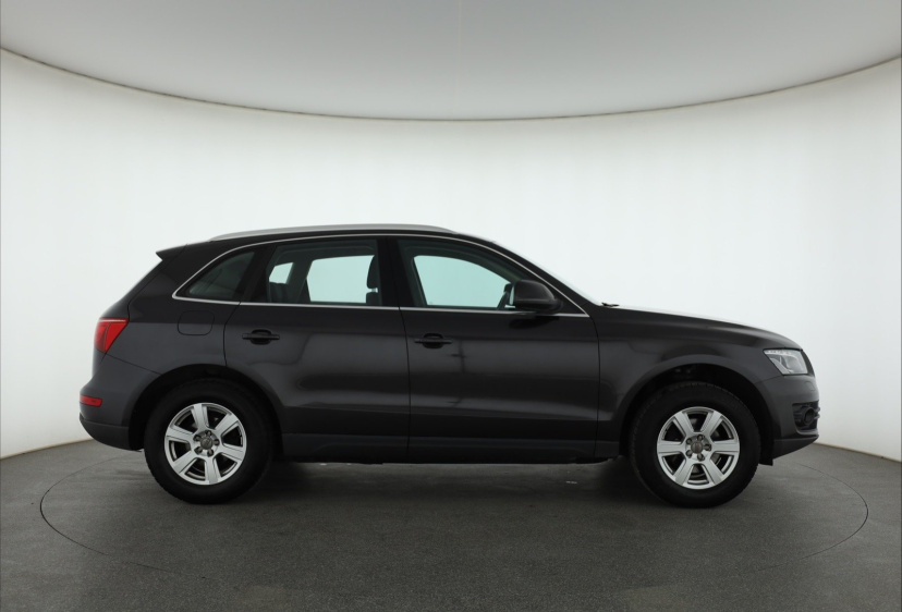 Audi Q5, 2010