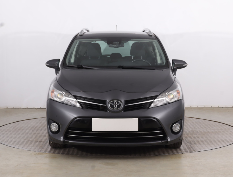 Toyota Verso, 2017
