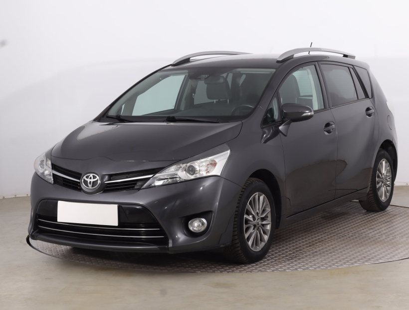 Toyota Verso, 2017