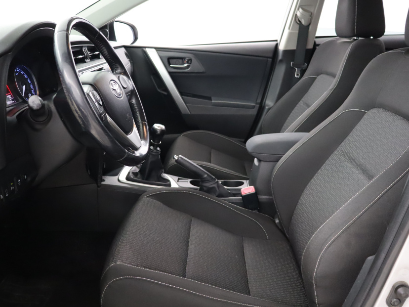 Toyota Auris, 2014
