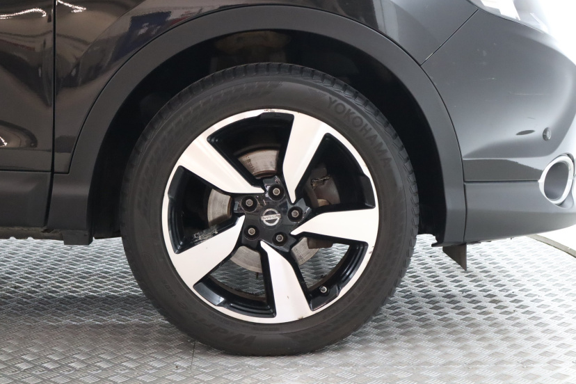 Nissan Qashqai, 2015
