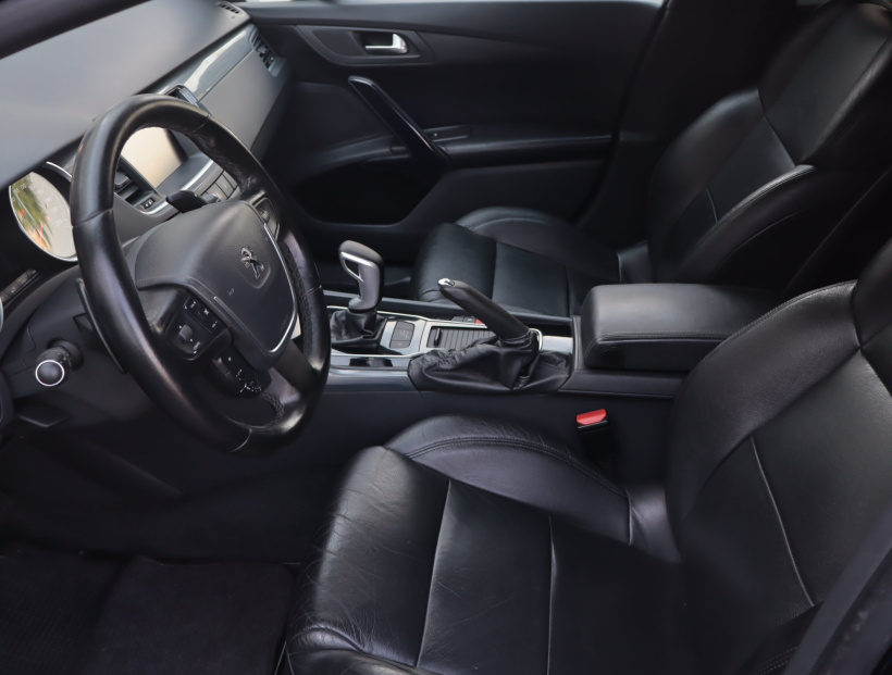 Peugeot 508, 2015