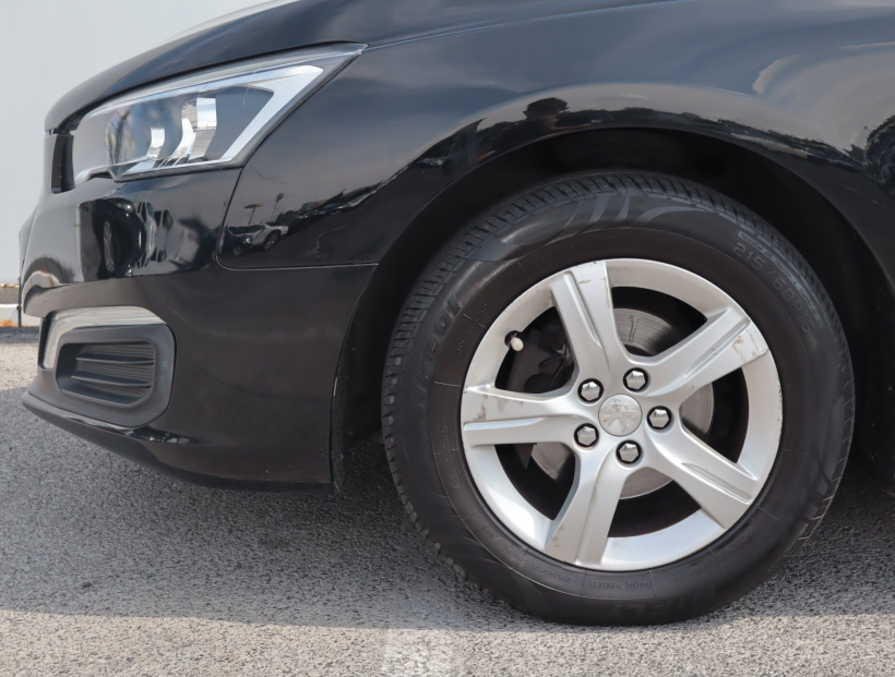 Peugeot 508, 2015
