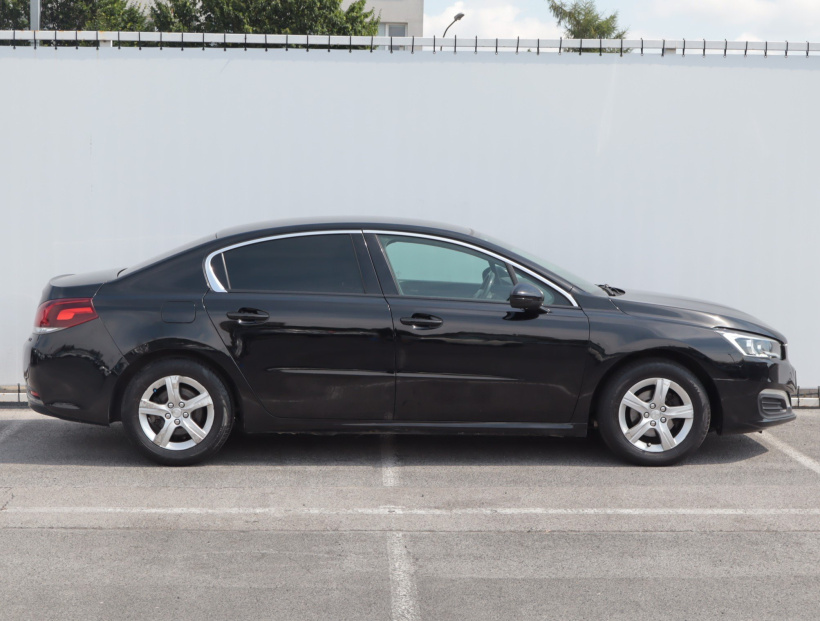 Peugeot 508, 2015