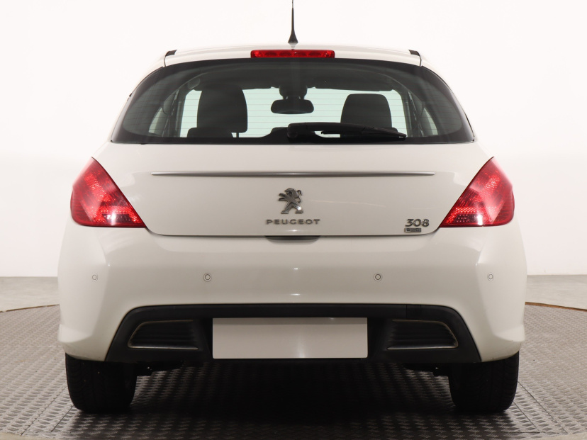 Peugeot 308, 2013