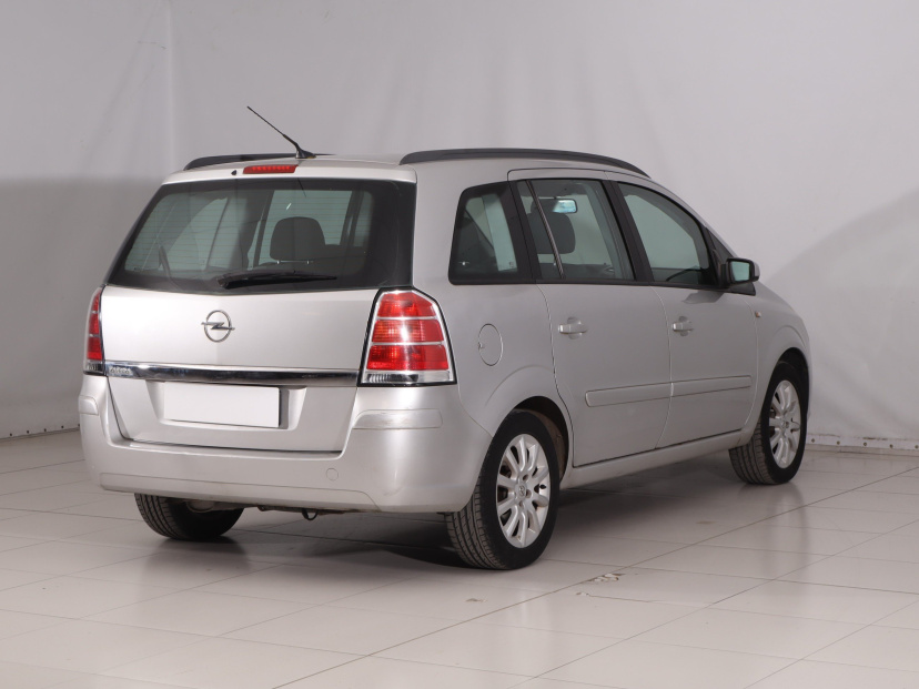Opel Zafira, 2006