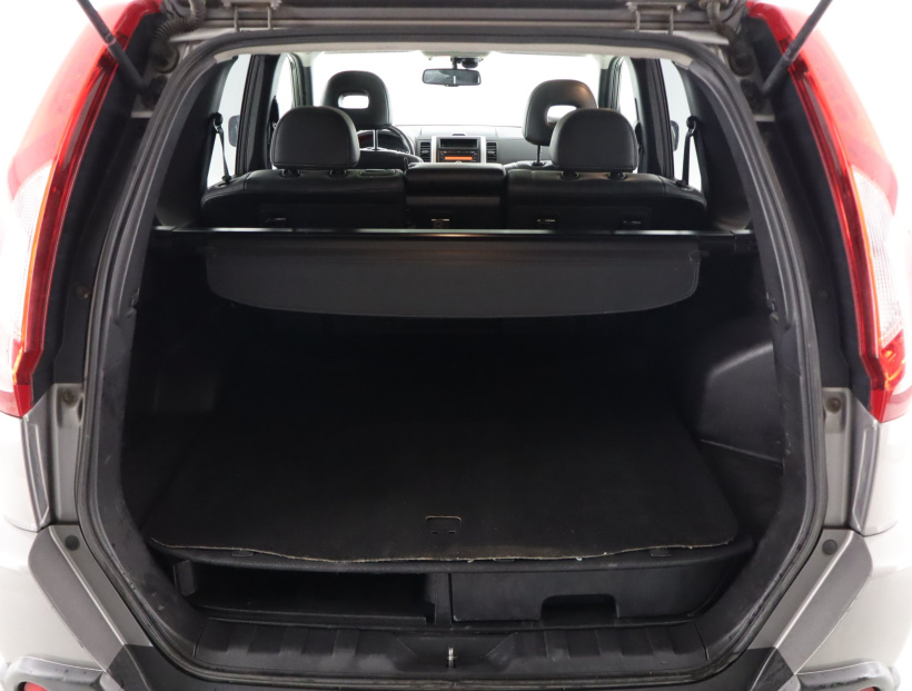 Nissan X-Trail, 2011