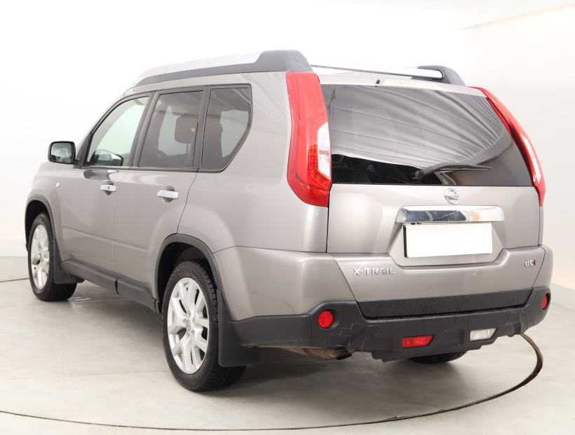 Nissan X-Trail, 2011