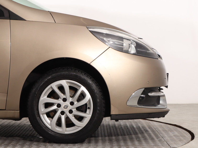 Renault Grand Scenic, 2013