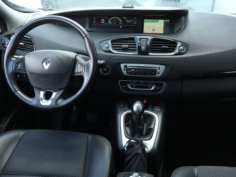 Renault Grand Scenic, 2013