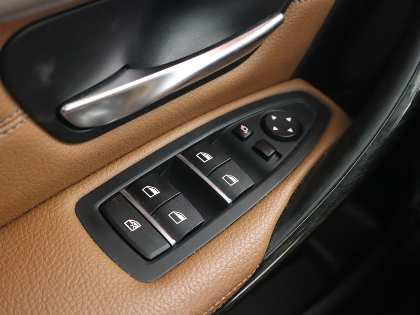 BMW 3, 2016