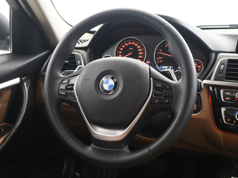 BMW 3, 2016